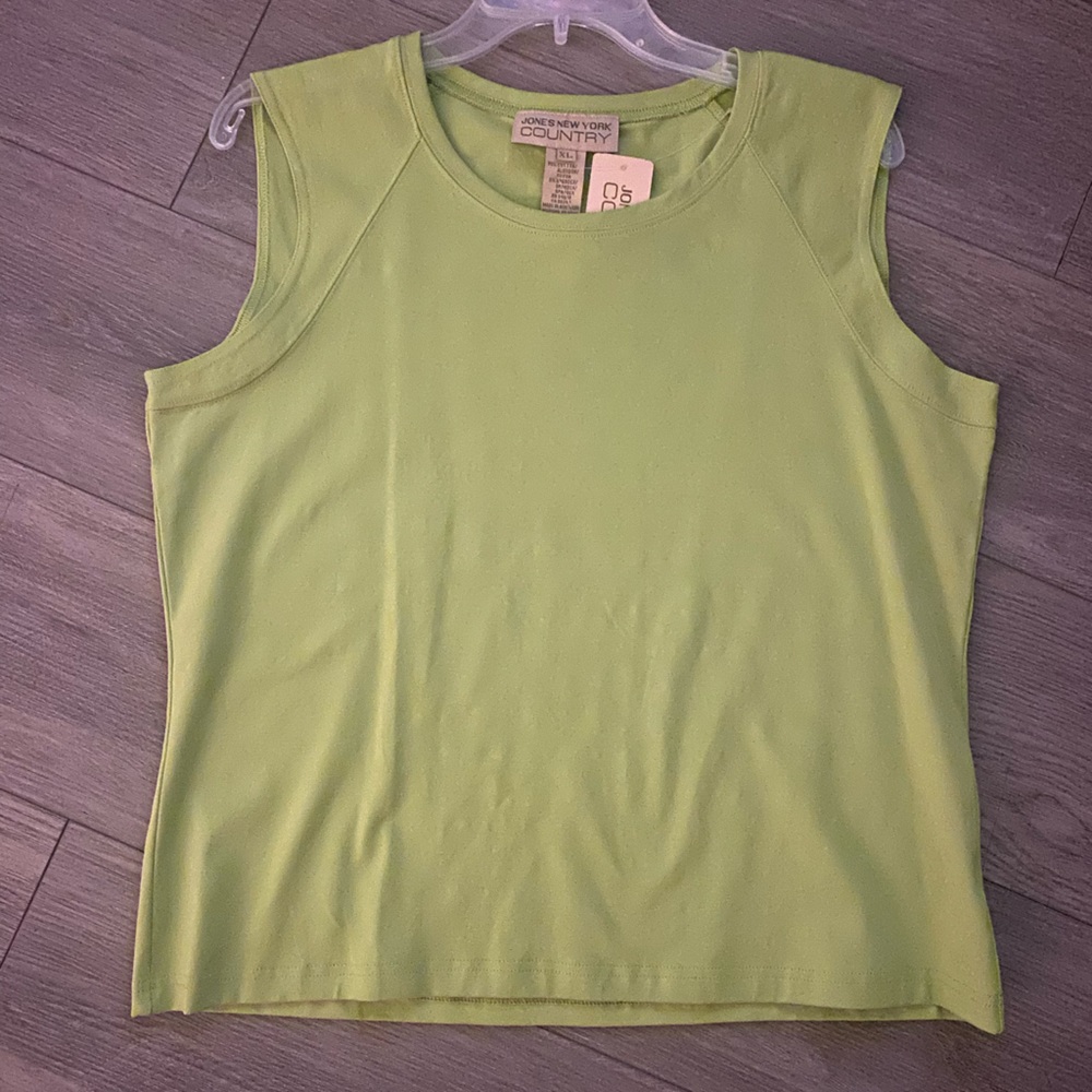 Women’s Sleeveless Top “Aloe” ~ Size XL